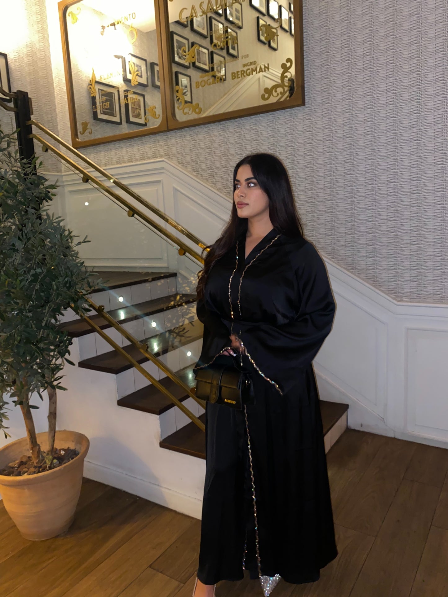 Abaya Perla Negra